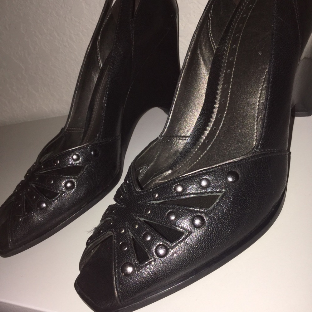 🔴 Franco Sarto heels